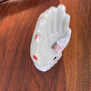 Vintage 1970s ceramic hands dish